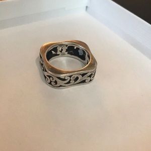 Brighton ring